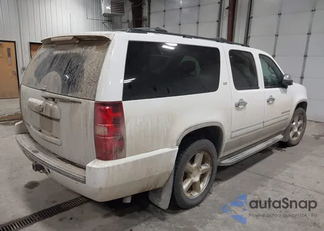 2013 Chevrolet Suburban 1500 Ltz z USA, uszkodzony, nr VIN 1GNSKKE74DR319480